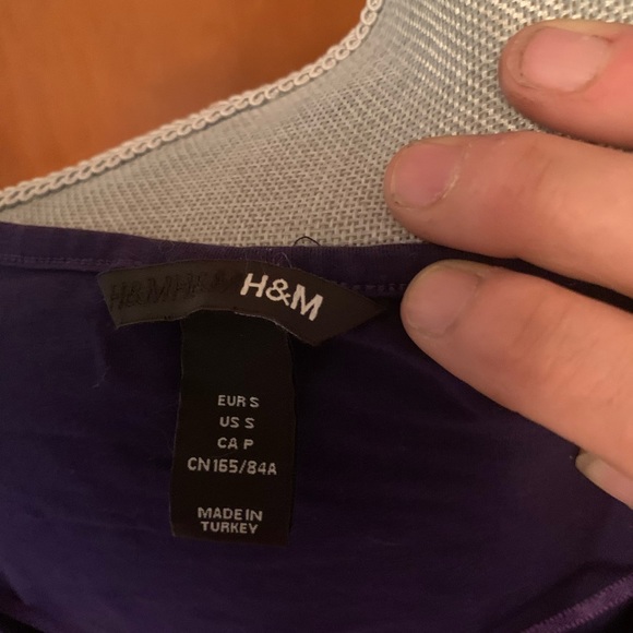 H&M purple cotton cap sleeve top - Picture 4 of 4